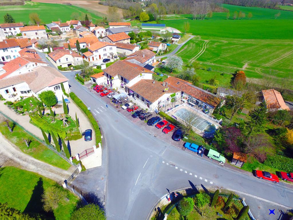 Hotel Restaurant La Braisiere Saint-Romain  Buitenkant foto